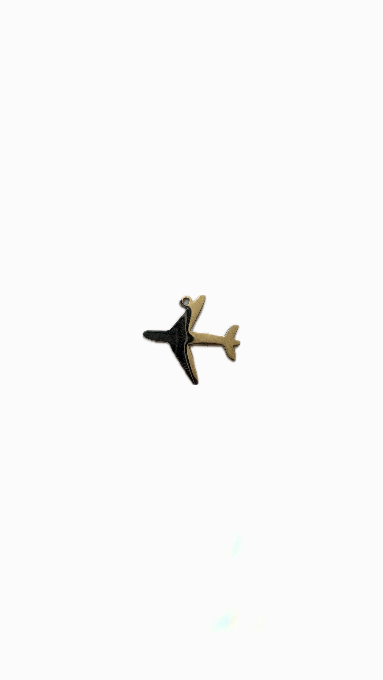 11- Charm Avion