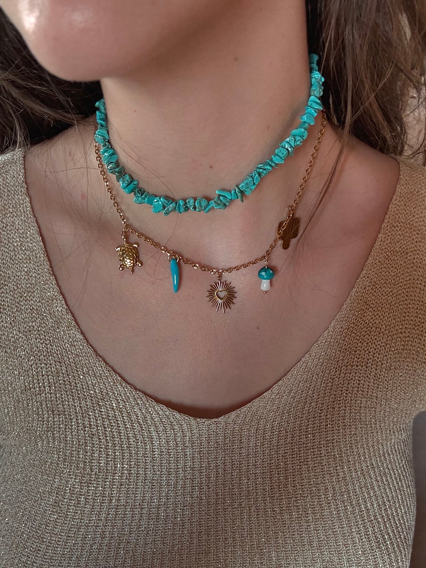 Collier perles bleues