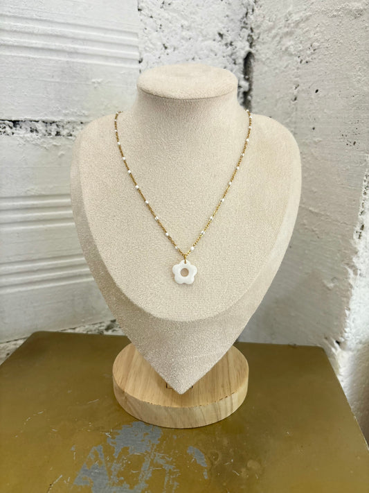 Collier fin petite fleur